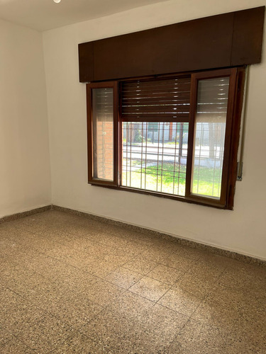 Venta Casa 3 Dormitorios Los Boulevares - Amplio Patio
