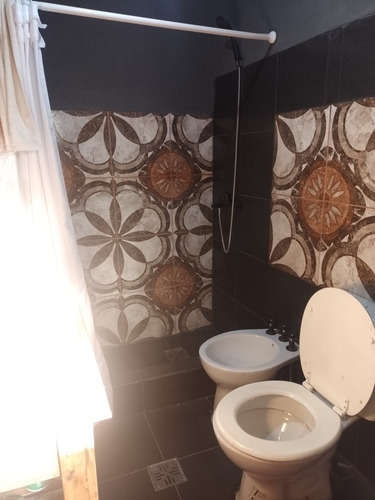 Casa Racionalista De Diseno Moderno, En Club De Campo Weekend , Con Detalles Unicos De Madera Reciclada Y Claraboyas En Techo Y Paredes