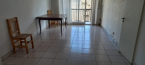 Azcuenaga Y Lavalle- Once- Departamento 4 Ambientes 85 M2!