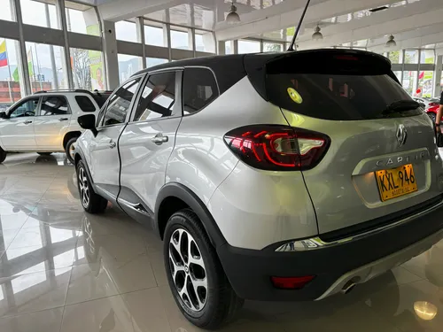 Renault Captur 1.3 INTENS