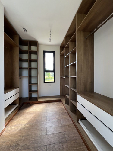 Venta Casa 5 Ambientes A Estrenar En La Magdalena, Canning