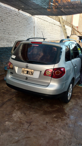Volkswagen Suran 1.6 Comfortline 101cv 11a 2010