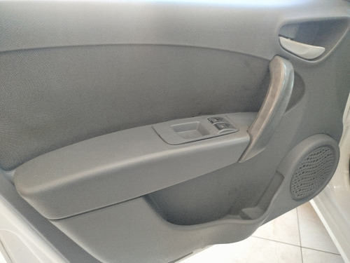 Fiat Palio 1.0 MPI ATTRACTIVE 8V FLEX 4P MANUAL
