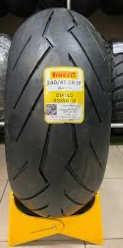 Imagen 4 de 7 de Pirelli Diablo Rosso 3 240/45/17 82w