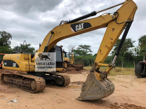 Escavadeira Caterpillar 320d - Ano 2011