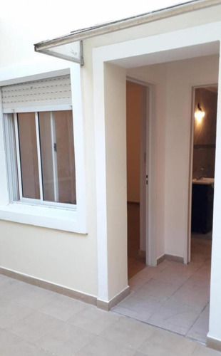 Imagen 8 de 14 de Ph 2 Ambientes, Con Patio Reciclado A Nuevo. Sin Expensas -