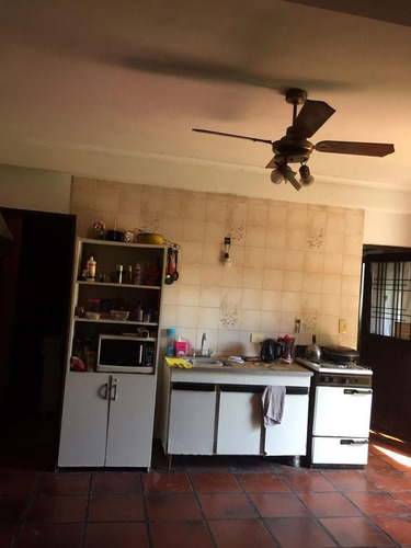 Imagen 18 de 21 de Venta Casa 4 Dorm. Lote 10x40 - 75 E/ 20 Y 21 - La Plata