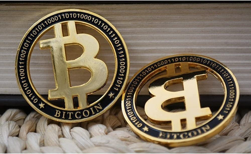 Imagen 5 de 5 de Bitcoin Moneda Modelo Hollow Representacion Btc Con Capsula!