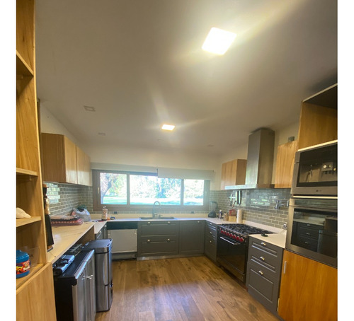 Venta De Casa En Saint Thomas Norte En Canning