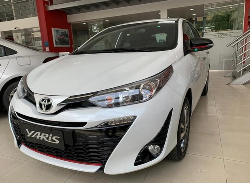 Imagen 2 de 16 de Toyota Yaris 5 Puertas 1.5 0km