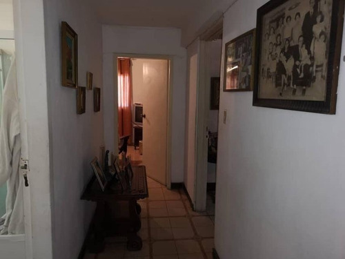 Imagen 7 de 26 de Amplio Apartamento En Venta. Urb. Bello Monte. Mls #22-9863 Vanessa Sayago. 04125866548