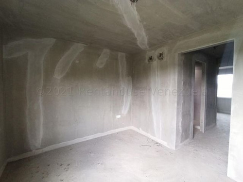 Imagen 8 de 30 de Casa En Venta En La Ensenada Barquisimeto & Código Flex 22-14115 Numero De Contacto 0424 -556- 57- 59 Monica C.