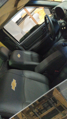 Chevrolet S10 2.8 Cab. Simples 4x2 2p 2001