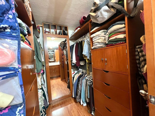Linda Y Funcional Casa En Venta En Hacienda De La Ronda, En Hac. De Las Palmas