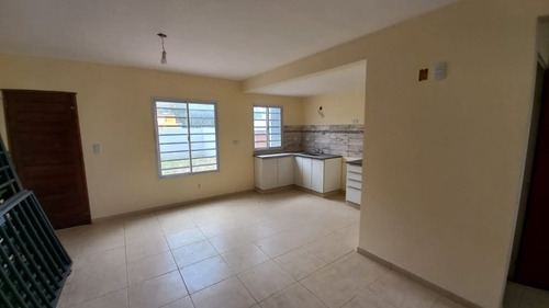 Imagen 3 de 8 de Venta Duplex 3 Ambientes Independiente A Estrenar