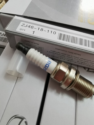 Imagen 1 de 4 de 4 Bujias Originales Mazda 2 1.3 1.5 Mazda 3 1.6 Iridium (106