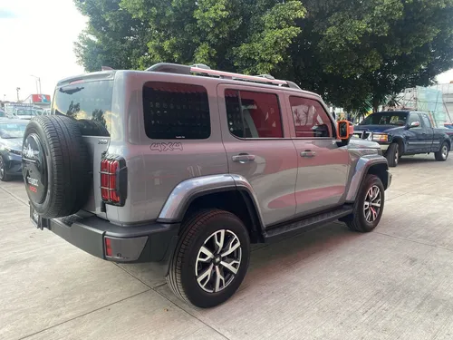 GWM Tank 300 2.0T Gdi Luxury Awd At Hibrido