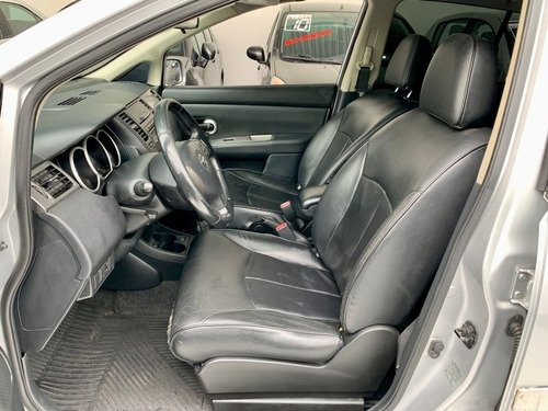 Imagem 7 de 11 de Nissan Tiida 2012 1.8 Sl Flex Aut. 5p