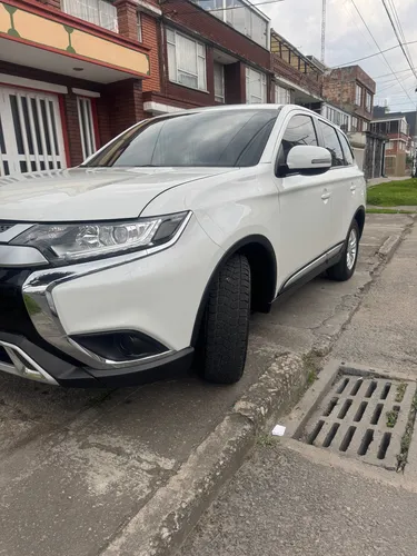 Mitsubishi Outlander 2.4 Kaiteki