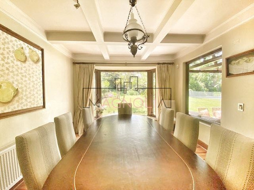 Linda Casa En Venta Estilo Ingles En Condominio
