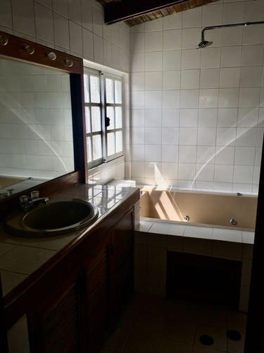 Imagen 22 de 24 de Se Vende Casa 450m2 5h+s/5b+s/4p Santa Paula 1460