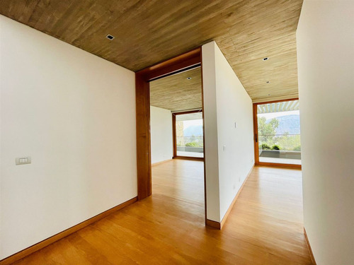 Arriendo Fabuloso Penthouse/2 Suite/3 Estac./ S.c Apoquindo