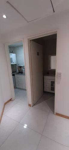Imagen 11 de 27 de Excelente Oficina En Venta En Puerto Madero Amoblada Imperdible Impecable