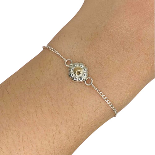 Pulsera Groumet Con Dije Flor Magnolia Plata Y Oro Ps 353