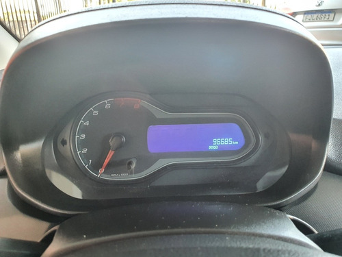 Imagem 14 de 14 de Chevrolet Onix 2014 1.4 Lt 5p