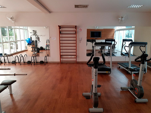 Apartamento À Venda Na Rua Visconde De Nacar, Centro, Curitiba - Pr - Liv-11763