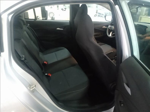 Imagem 7 de 8 de Chevrolet Onix Onix Lt 1.0 Ht 4p Flex Manual