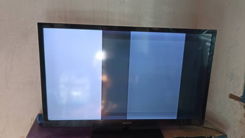 Imagen 2 de 5 de Televisor Sony 46 Led Para Reparar O Repuesto