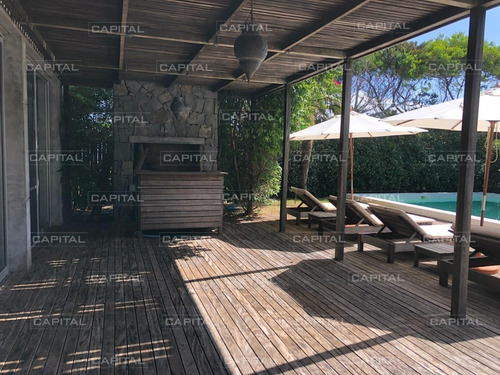 Excelente Casa En Venta En Playa Bikini Manantiales- Ref: 27735