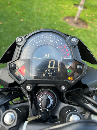 Imagen 10 de 16 de Kawasaki Z400 2022