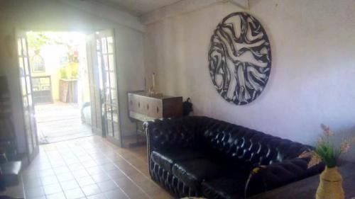 Imagem 11 de 14 de Casa Em Itanhaém 300 Metros Do Mar, Rua Asfaltada, 3 Dormit.