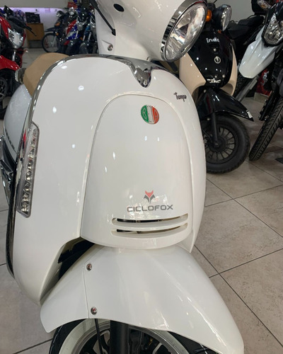 Imagen 12 de 16 de Motomel Scooter Strato Euro 150 0km Ciclofox Balvanera