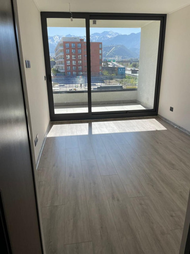 Raul Labbe/amplia Terraza/1 Dormitorio/portal/