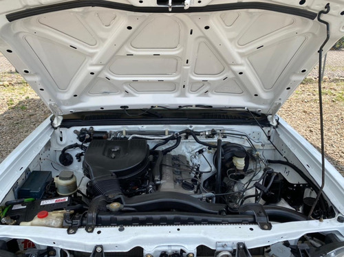 Nissan Frontier D/22np300 2011