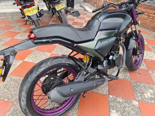 Modelo 2022 Personalizada
