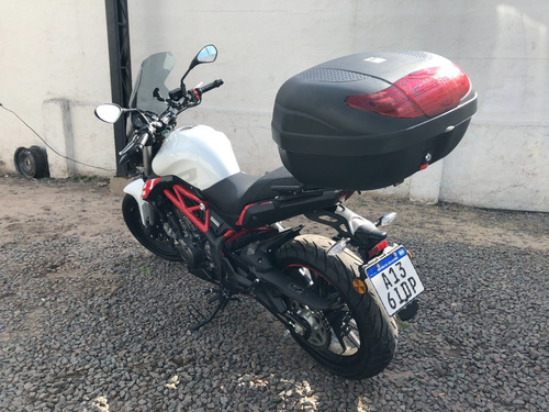 Imagen 8 de 15 de Benelli 302s