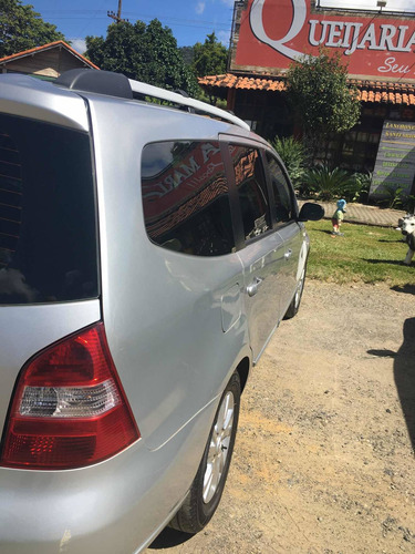 Nissan Grand Livina 2013 1.8 S Flex 5p