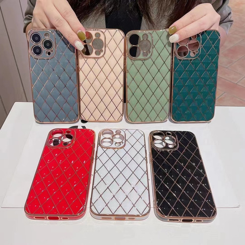 Funda Deluxe Para iPhone 13 Pro Textura Galvaniplastia Color Negro Geométrico