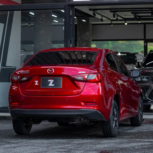Mazda 2 Touring 1.5 2020