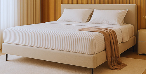 Cama de Casal One Multifuncional com Cabeceira Estofada Moderna e Robusta Em Madeira Eucalipto Cor Bege