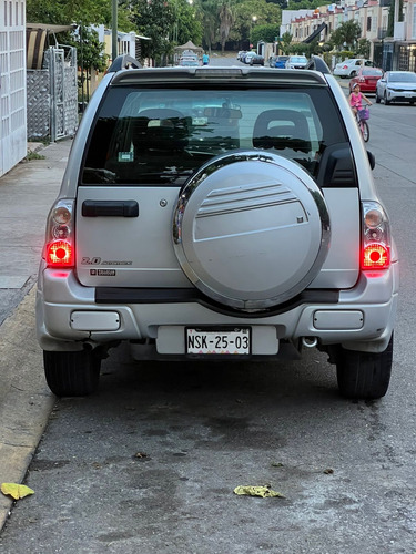 Chevrolet Tracker A Cd Suv Aa Ee 4x2 Mt