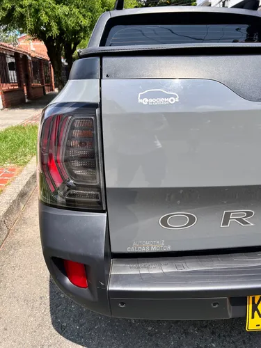 Renault Duster Oroch 2.0 Intens