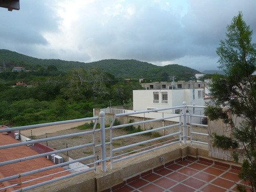 Imagen 8 de 14 de En Venta Bello Th La Asunción
