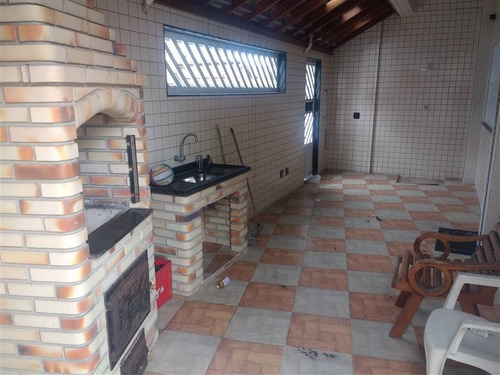 Imagem 3 de 30 de Casa, 5 Dorms Com 145.76 M² - Ocian - Praia Grande - Ref.: Pr1374 - Pr1374