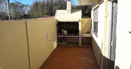 Imagen 10 de 12 de Venta 2 Ph De 3 Ambientes Cochera Cubierta , Monoambiente Y Local Santa Teresita