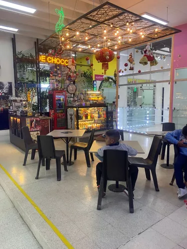 Locales Comerciales Con Excelente Ubicación